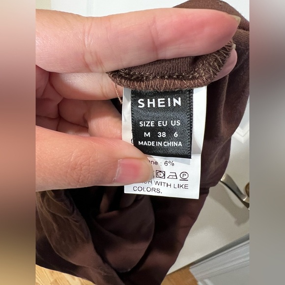 Shein Women’s Brown Leggings Size Medium - Picture 6 of 10